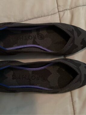 ROTHYS Women's Gray Camouflage Flats